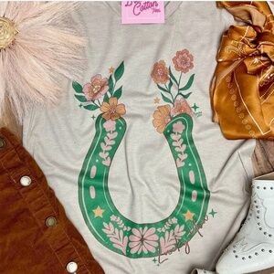 Lucky You Horseshoe Graphic Tee